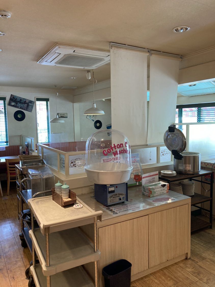 吹田市千里の某店舗 ﾛｰﾙｽｸﾘｰﾝ交換工事⸜( •⌄• )⸝
