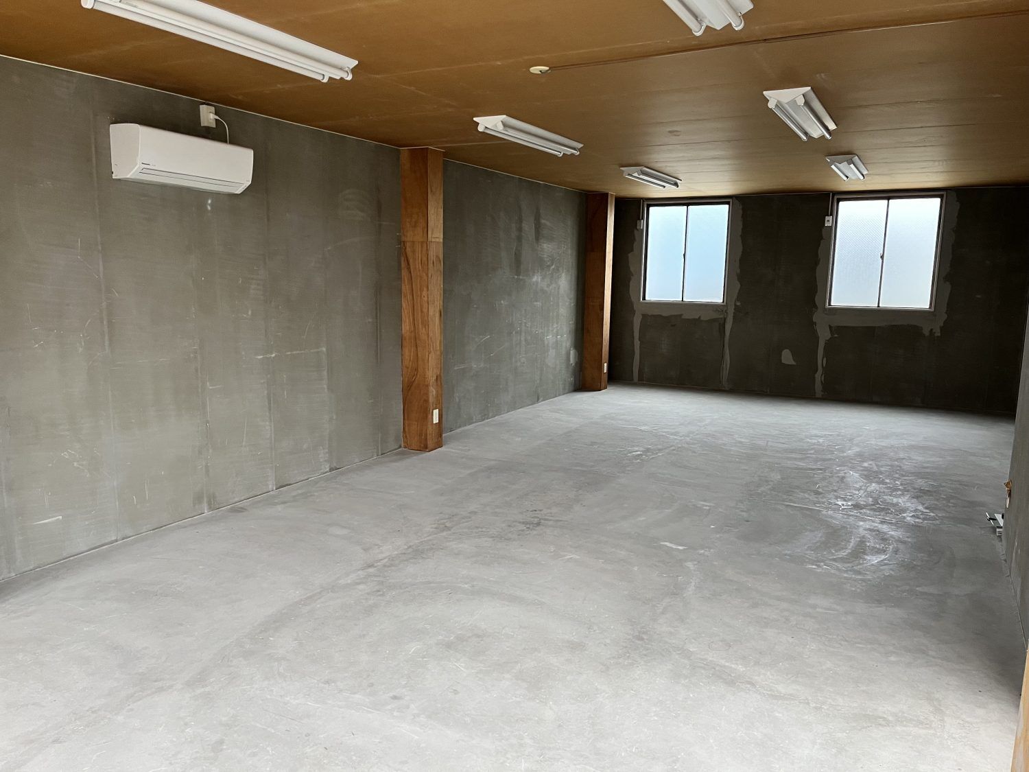 京都 クロス・床長尺シート貼り工事(oˆ罒ˆo)
